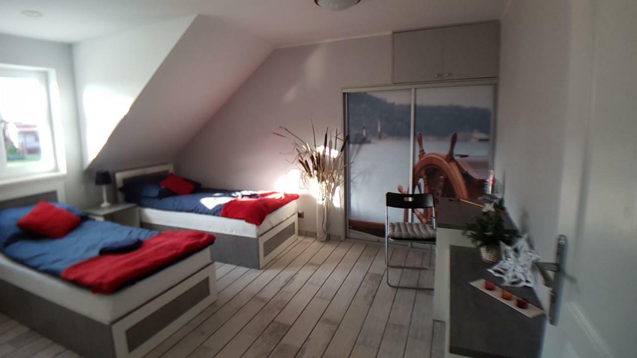 Przystan Kapitanat Apartment Szczecinek Bagian luar foto